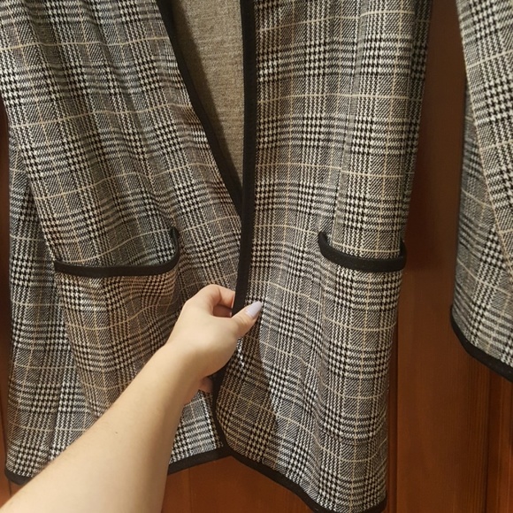 NWOT Max Studio Plaid Jacket - Picture 3 of 6